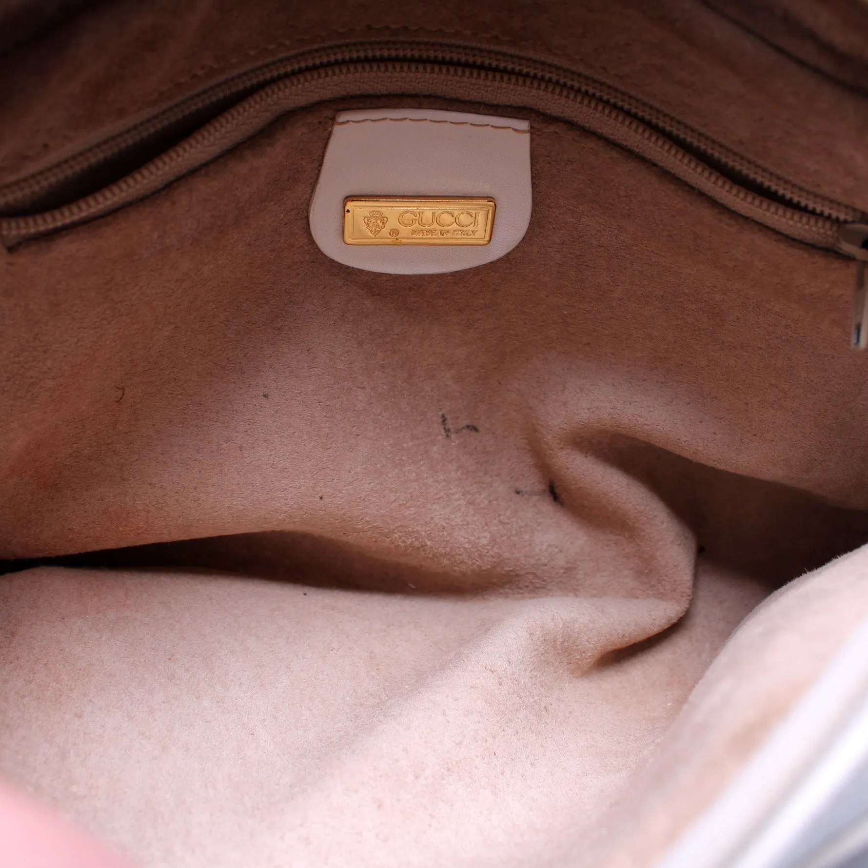 007-1112 Vintage Leather Shoulder Bag
