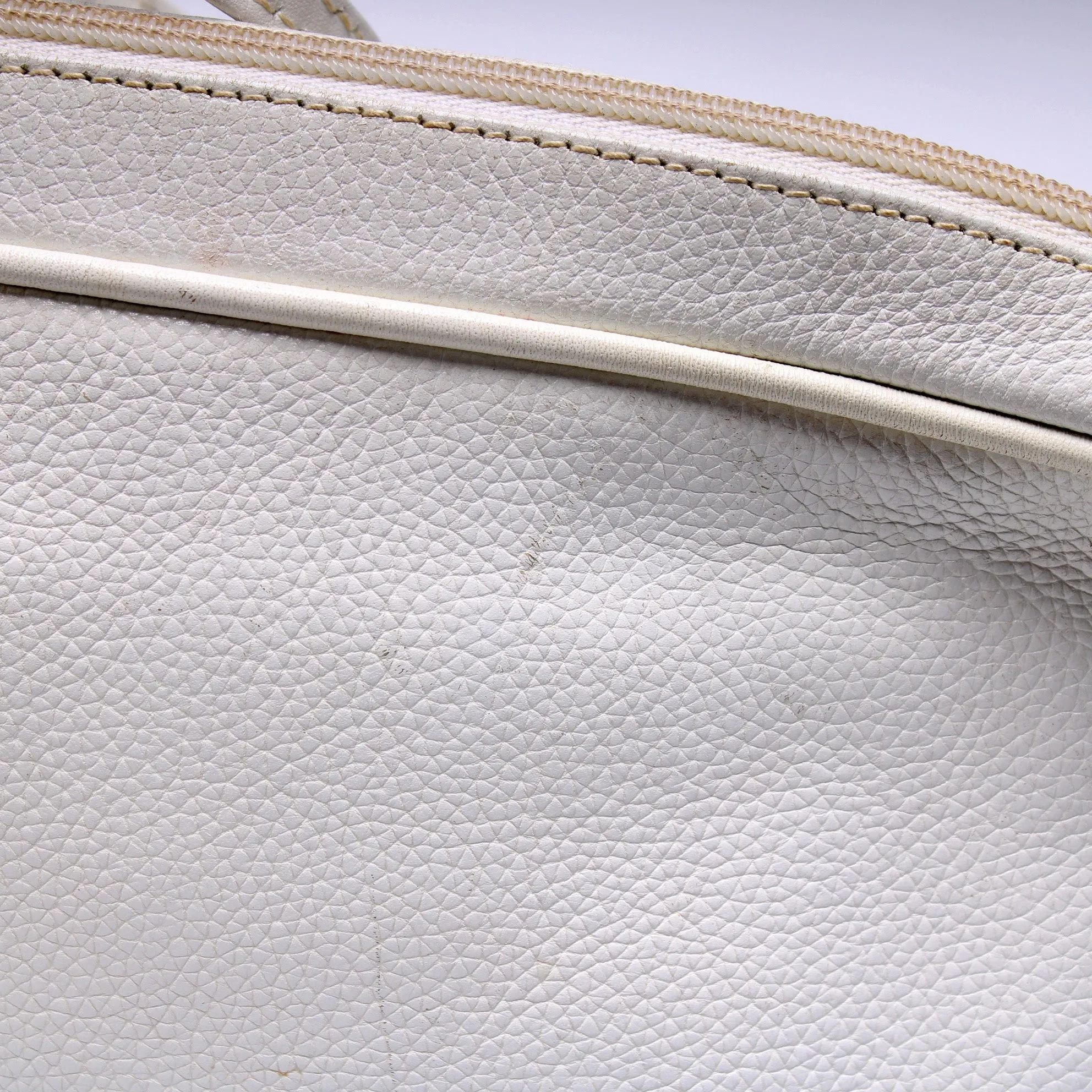 007-1112 Vintage Leather Shoulder Bag