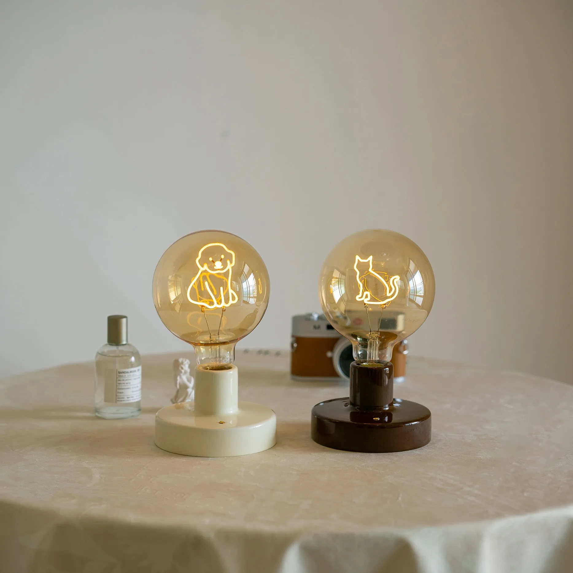 Ceramic Wireless Table Lamp - Dog, Cat, Rabbit Bulb Night Light