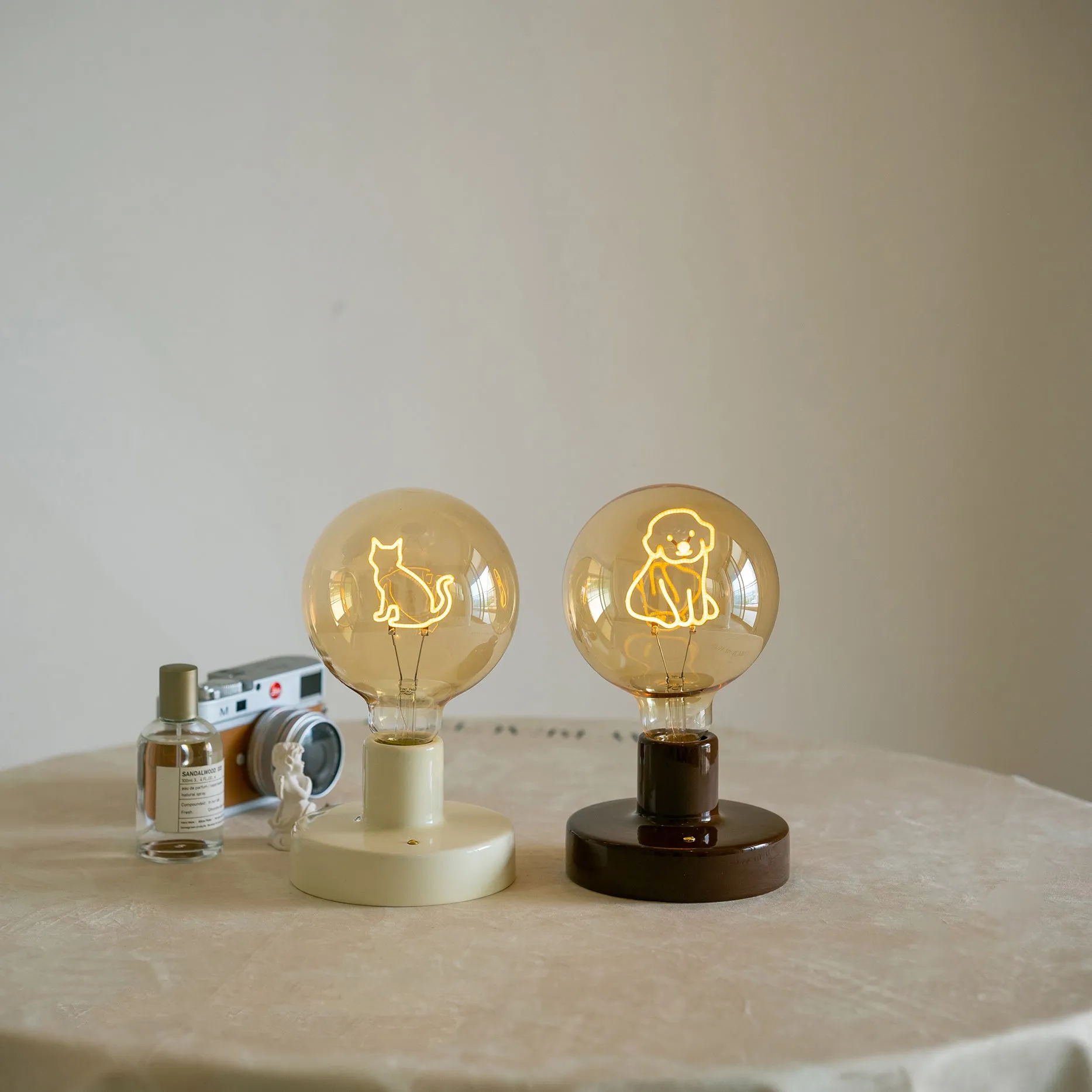 Ceramic Wireless Table Lamp - Dog, Cat, Rabbit Bulb Night Light