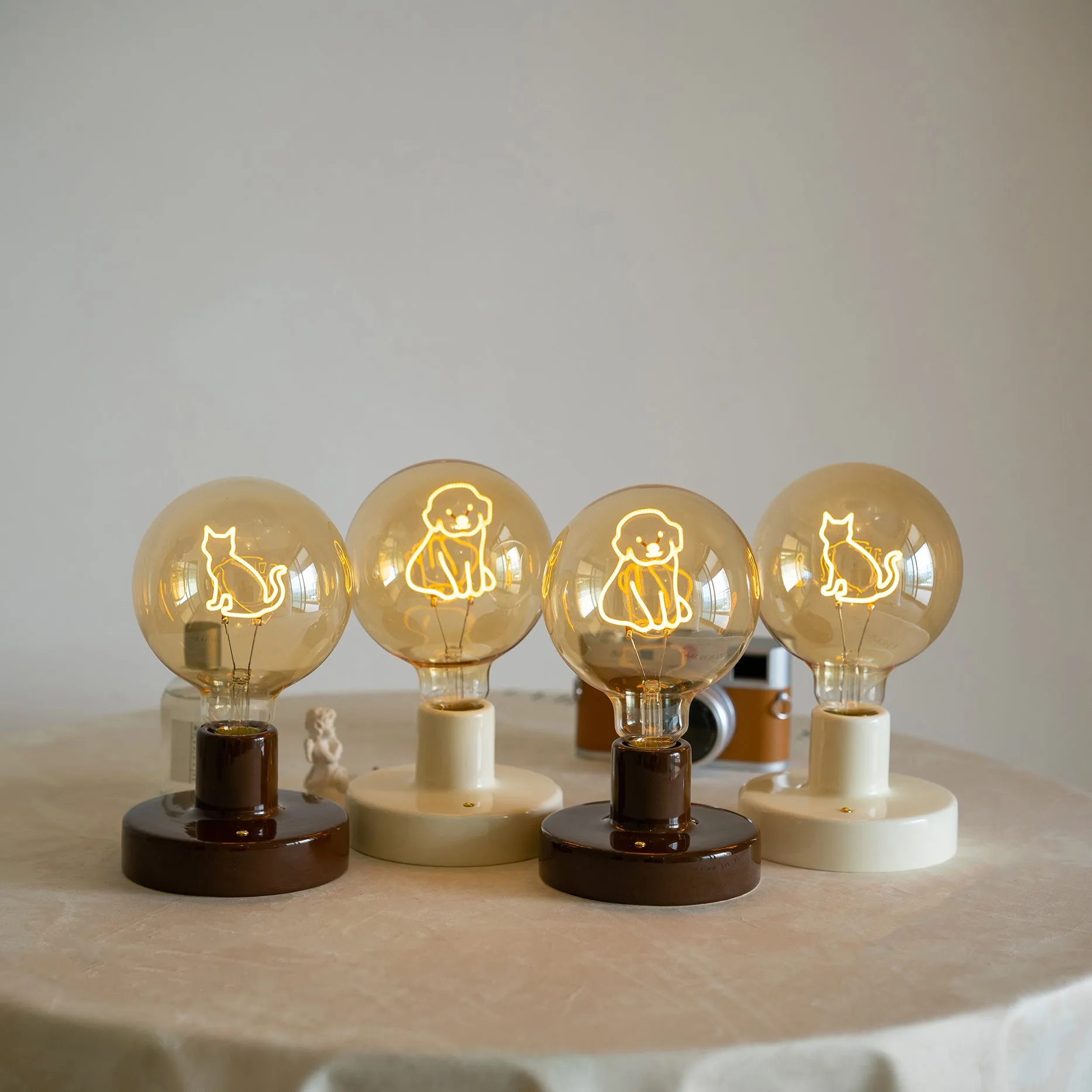 Ceramic Wireless Table Lamp - Dog, Cat, Rabbit Bulb Night Light
