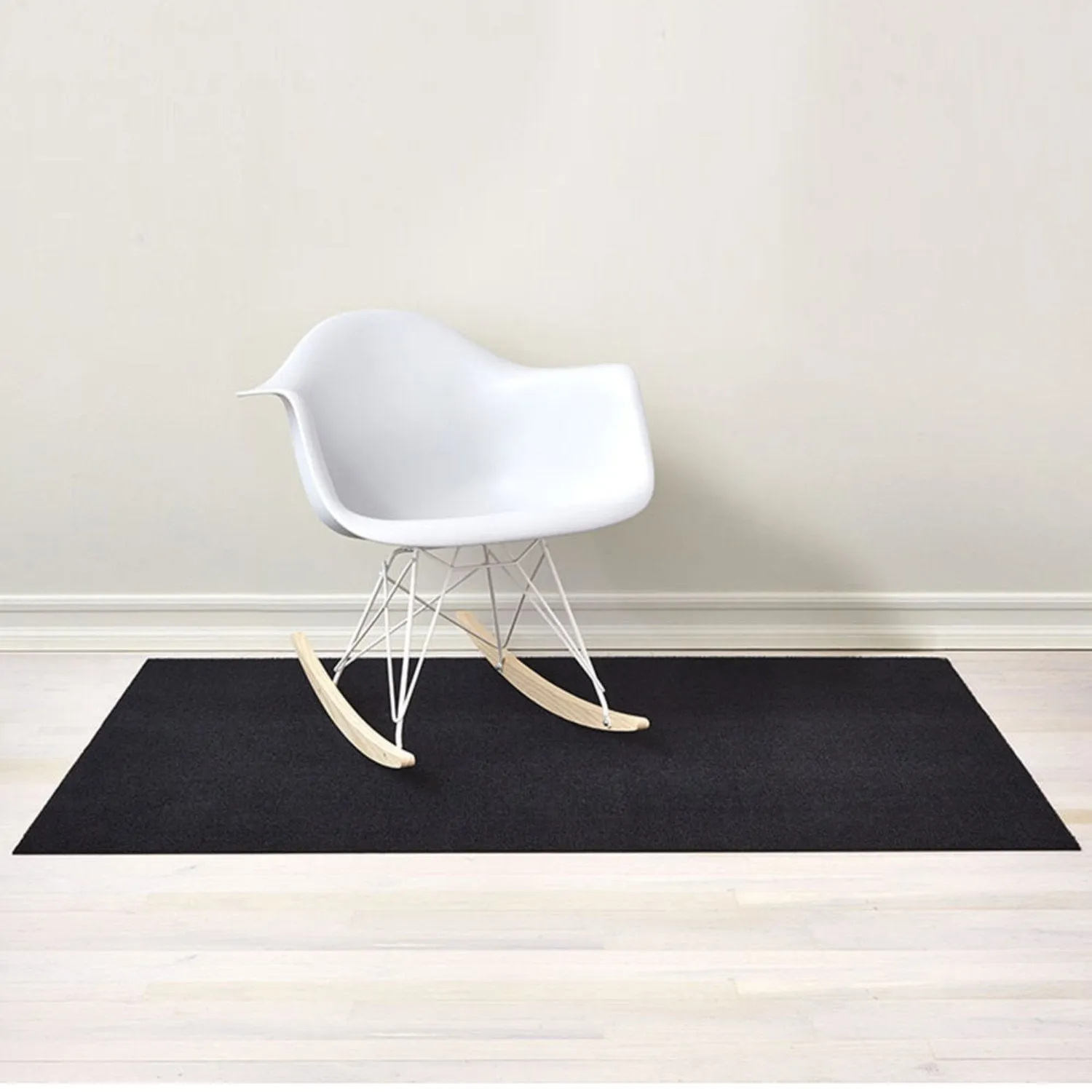 chilewich | large doormat 61x91cm (24x36") | solid black