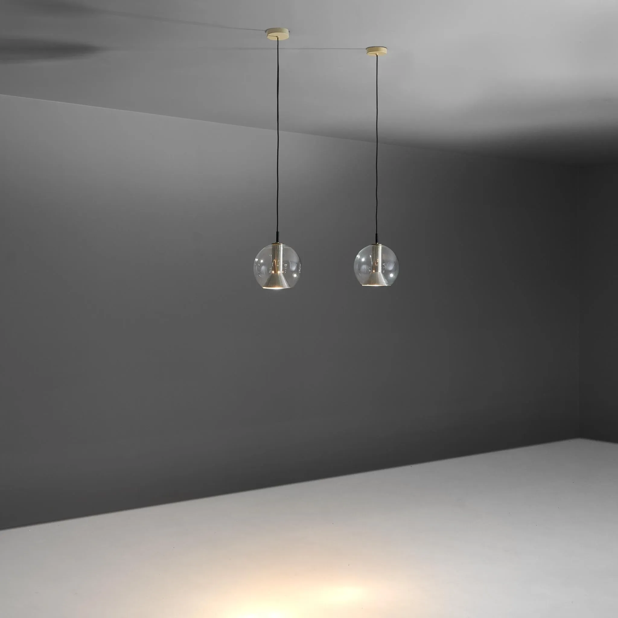 Frank Ligtelijn for RAAK 'Globe' Pendants
