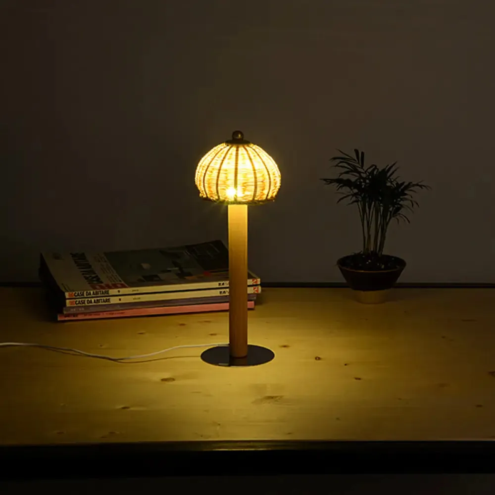 Hand-Worked Japanese Small Desk Lamp with Bamboo Shade - 1 Bulb Task Lighting