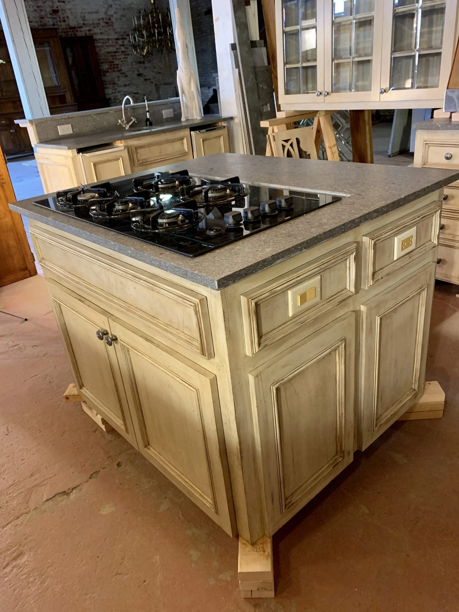 Large Custom Kitchen, Center Island, Bar, Honed Granite Counters