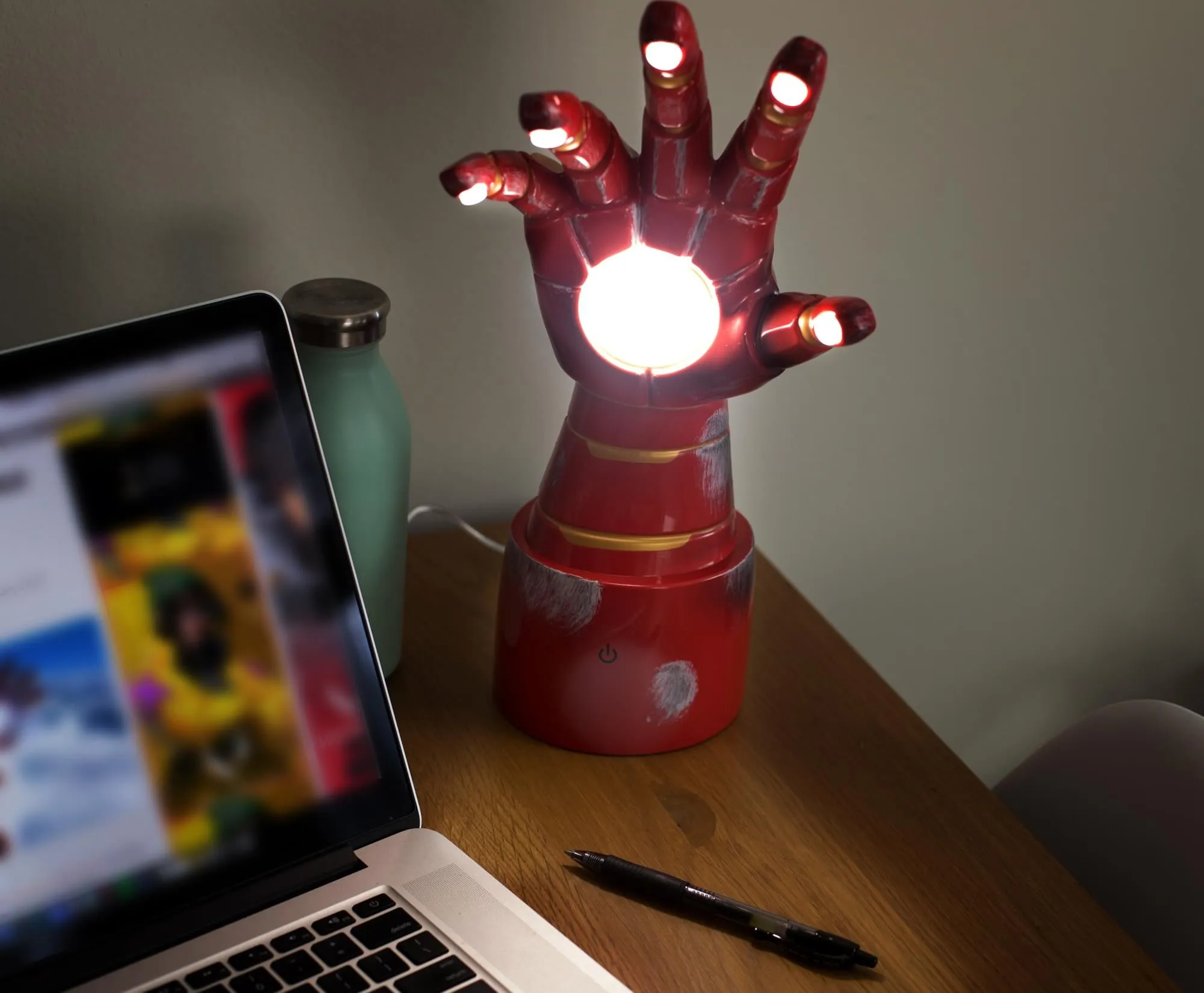 Marvel Iron Man Gauntlet Collectible LED Desk Lamp | 14 Inches