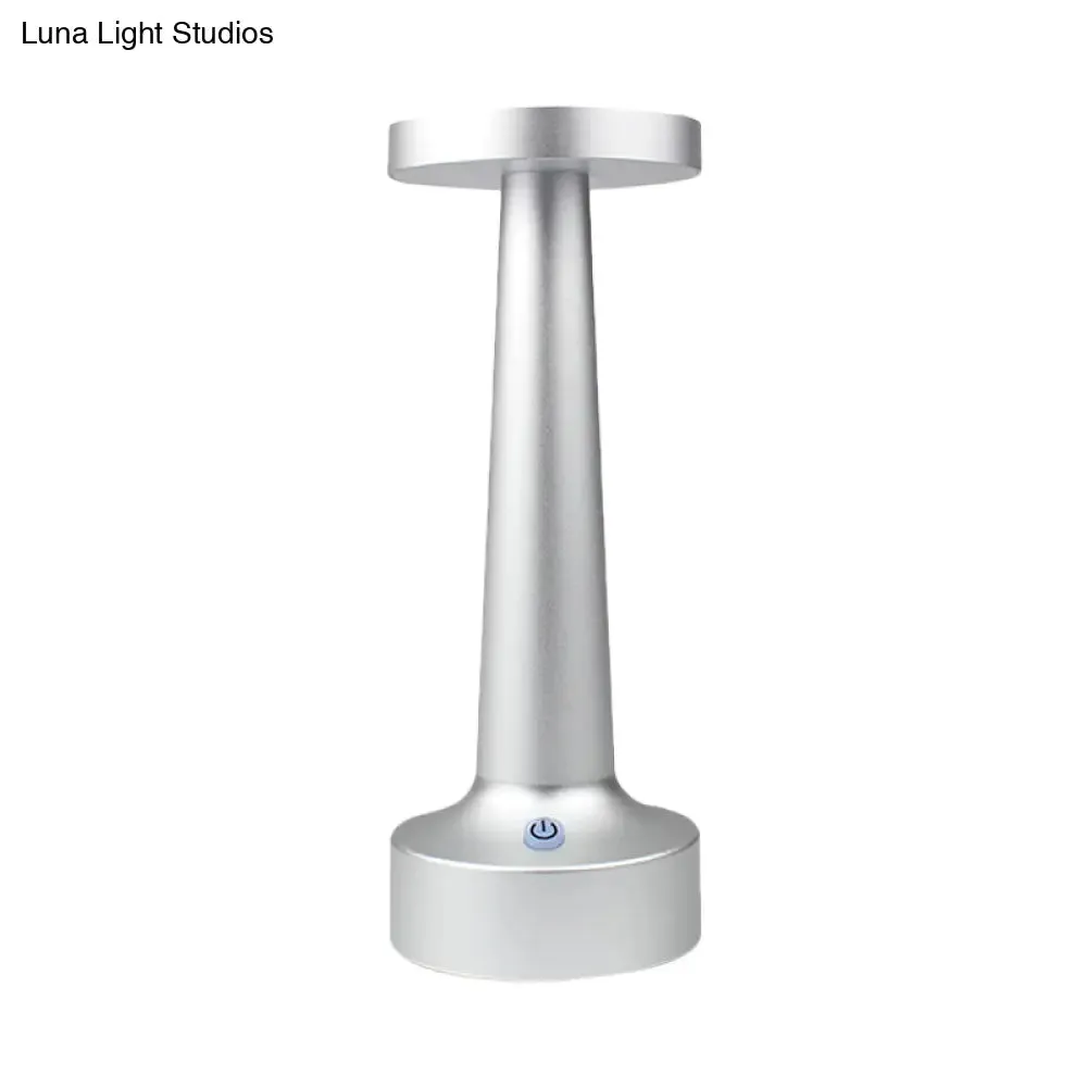 Modern Circle Dining Table Lamp - Waterproof LED Desk Light, Metallic Finish in Black/Silver/Gold
