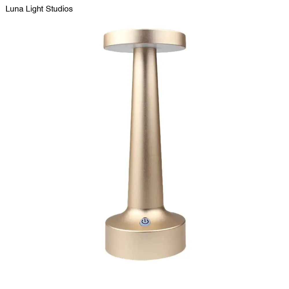 Modern Circle Dining Table Lamp - Waterproof LED Desk Light, Metallic Finish in Black/Silver/Gold