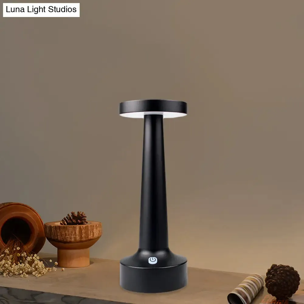 Modern Circle Dining Table Lamp - Waterproof LED Desk Light, Metallic Finish in Black/Silver/Gold