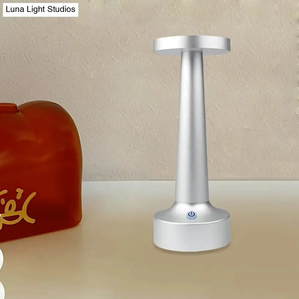 Modern Circle Dining Table Lamp - Waterproof LED Desk Light, Metallic Finish in Black/Silver/Gold