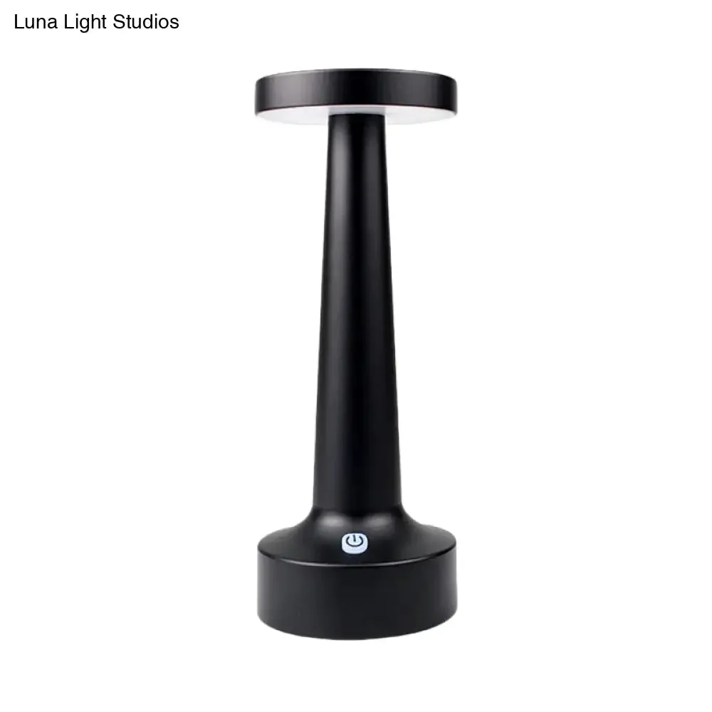 Modern Circle Dining Table Lamp - Waterproof LED Desk Light, Metallic Finish in Black/Silver/Gold