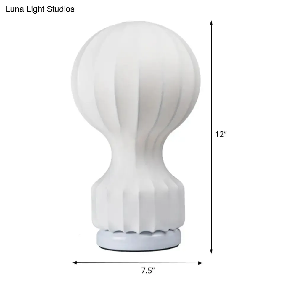 Modern White Curved Desk Lamp - Small Fabric Table Light for Living Room