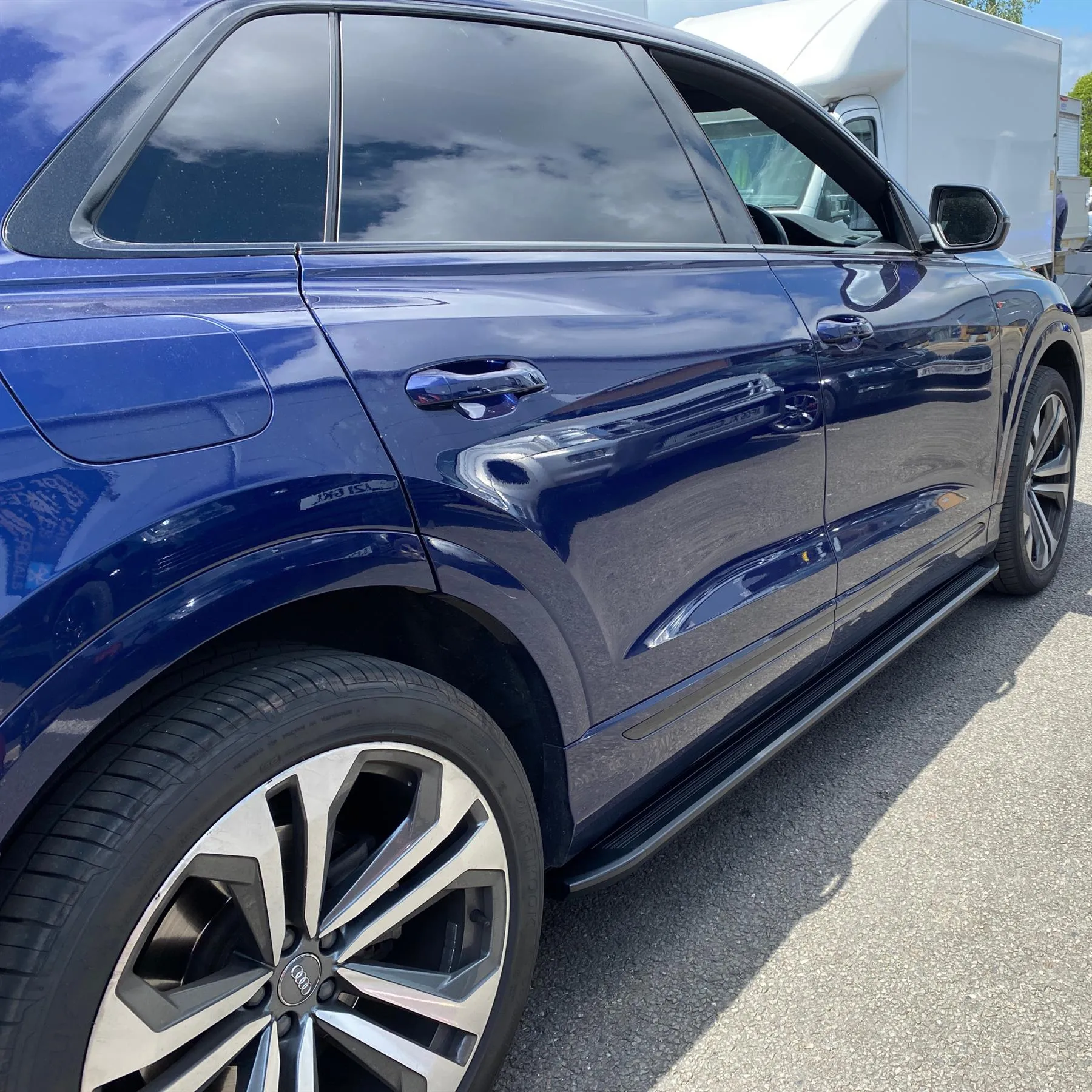 Orca Side Steps Running Boards for Audi Q8 2018-2021