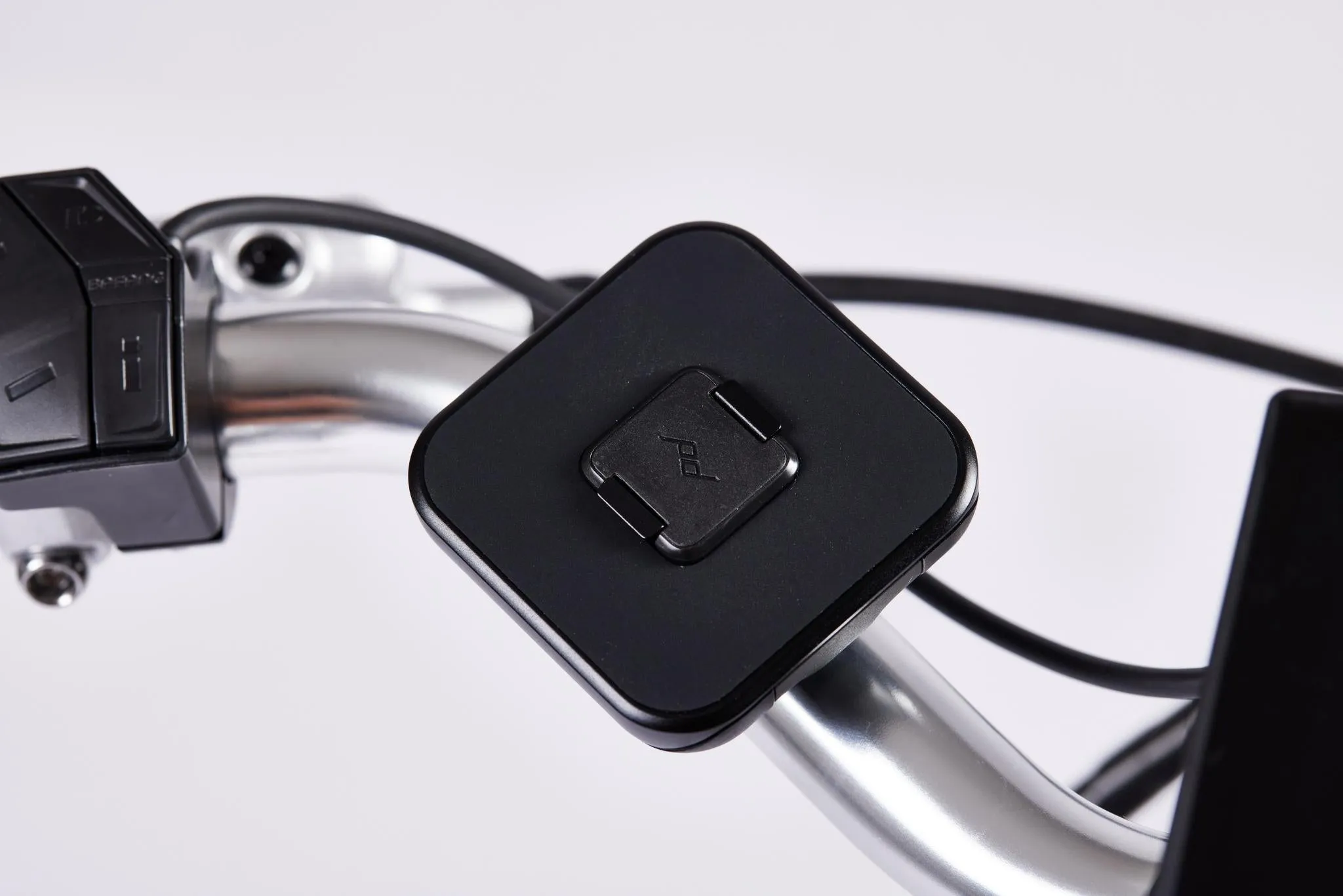 Peak Design Universal Cell Phone Bike Mount & Universal Adapter