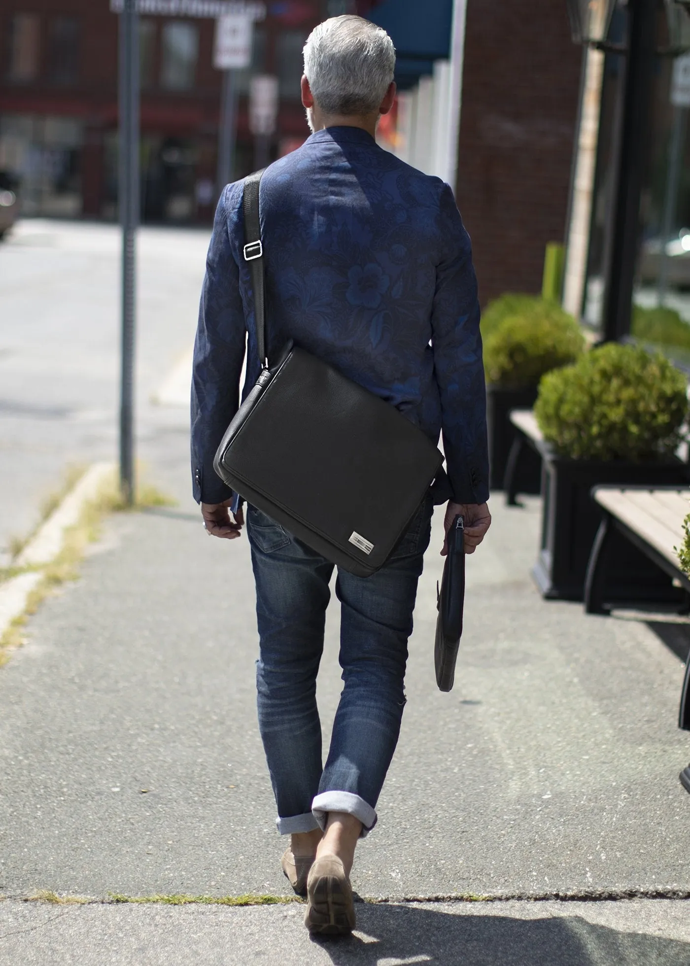 Penn Messenger Bag - Black Leather