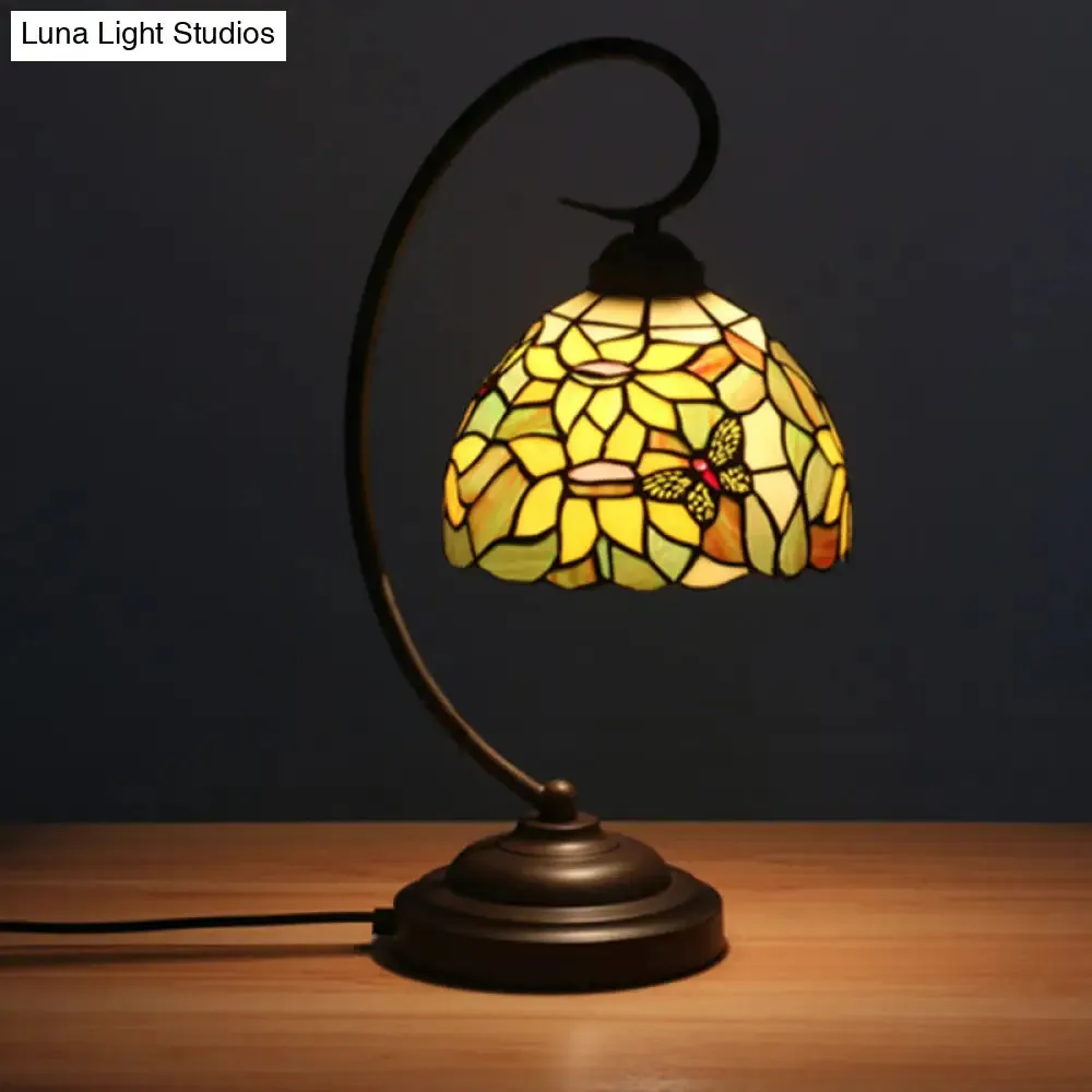 Red/Yellow Tiffany Style Hand Cut Glass Night Table Lamp with Blossom Pattern - Ideal Desk Lighting for Bedroom