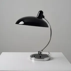 RetroChic Tischlampe - Skandinavische Minimalistische Nachttischlampe