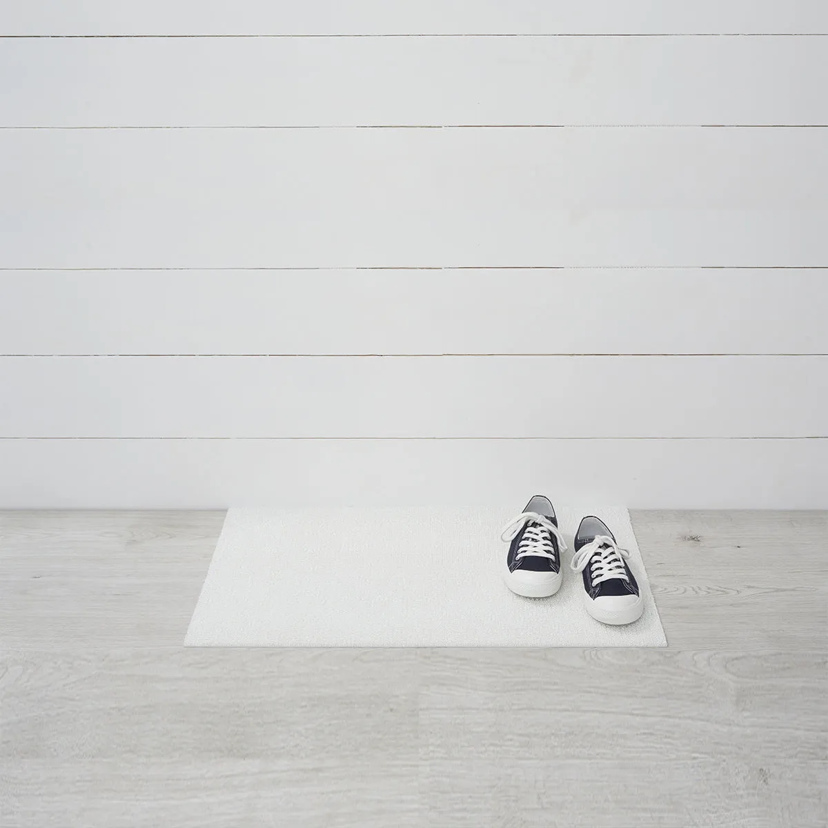 Solid Indoor/Outdoor Shag Mat