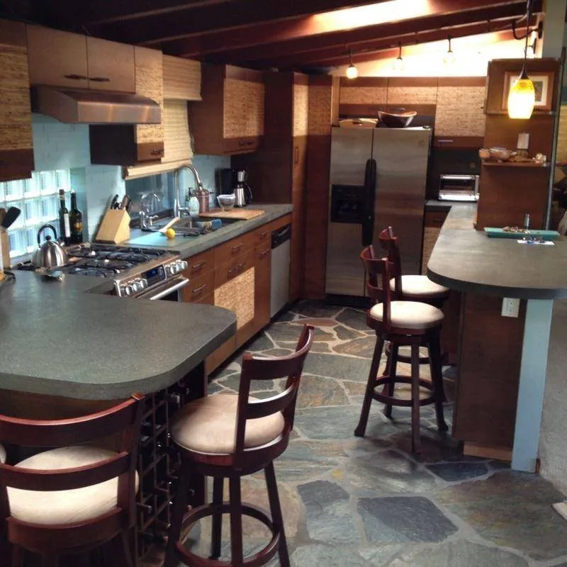 Square Edge Countertop Form