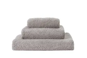 Super Pile Cloud Towels by Abyss and Habidecor
