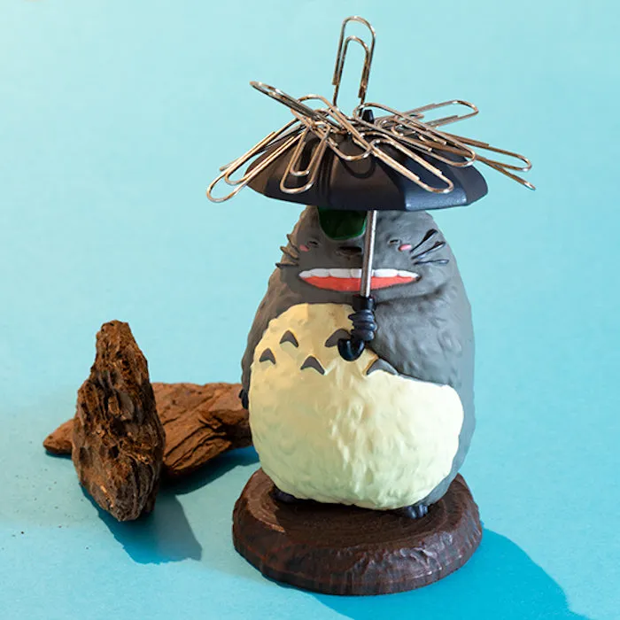 Totoro Holding Umbrella Paper Clip Holder (My Neighbor Totoro)