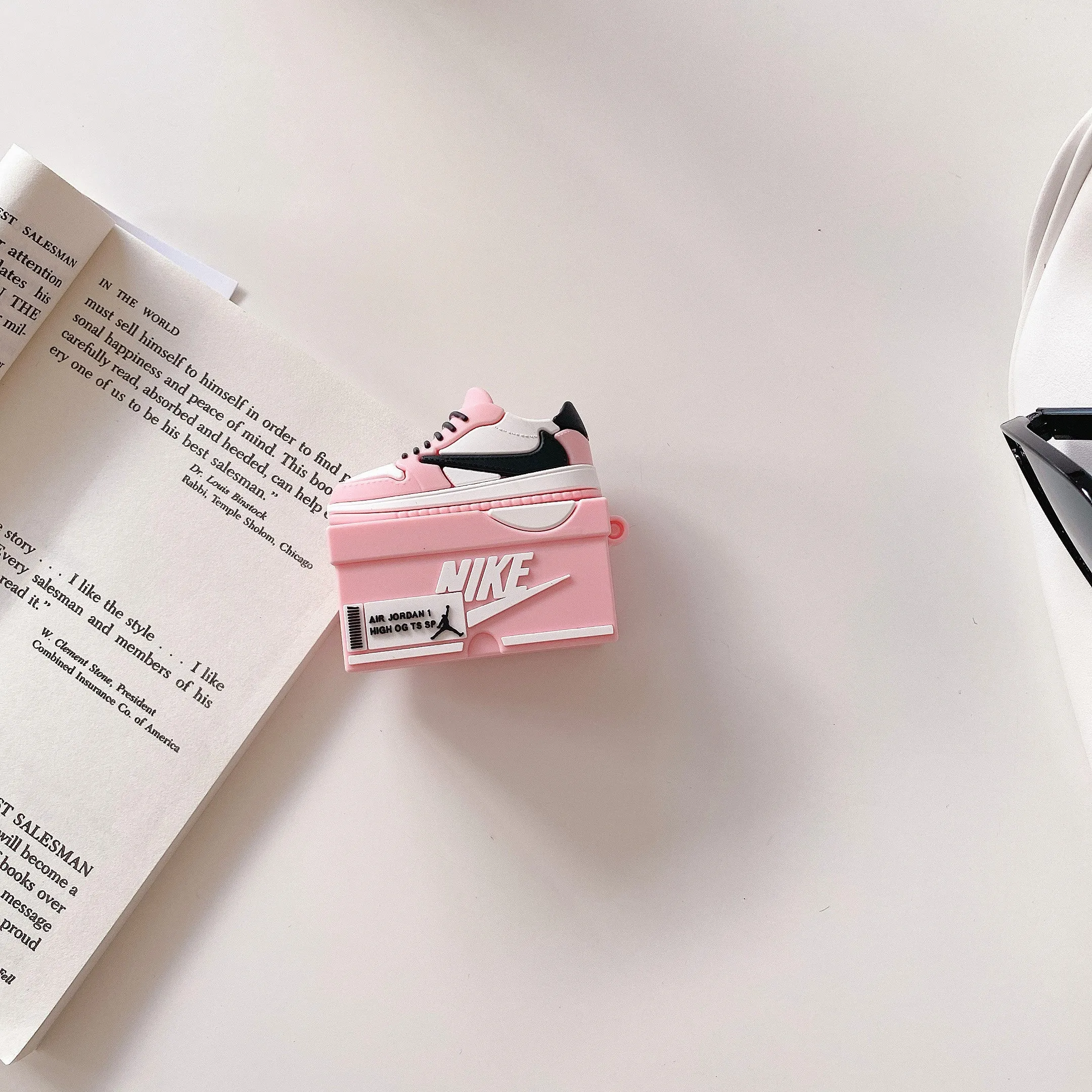 Travis Scott Airpods Cases