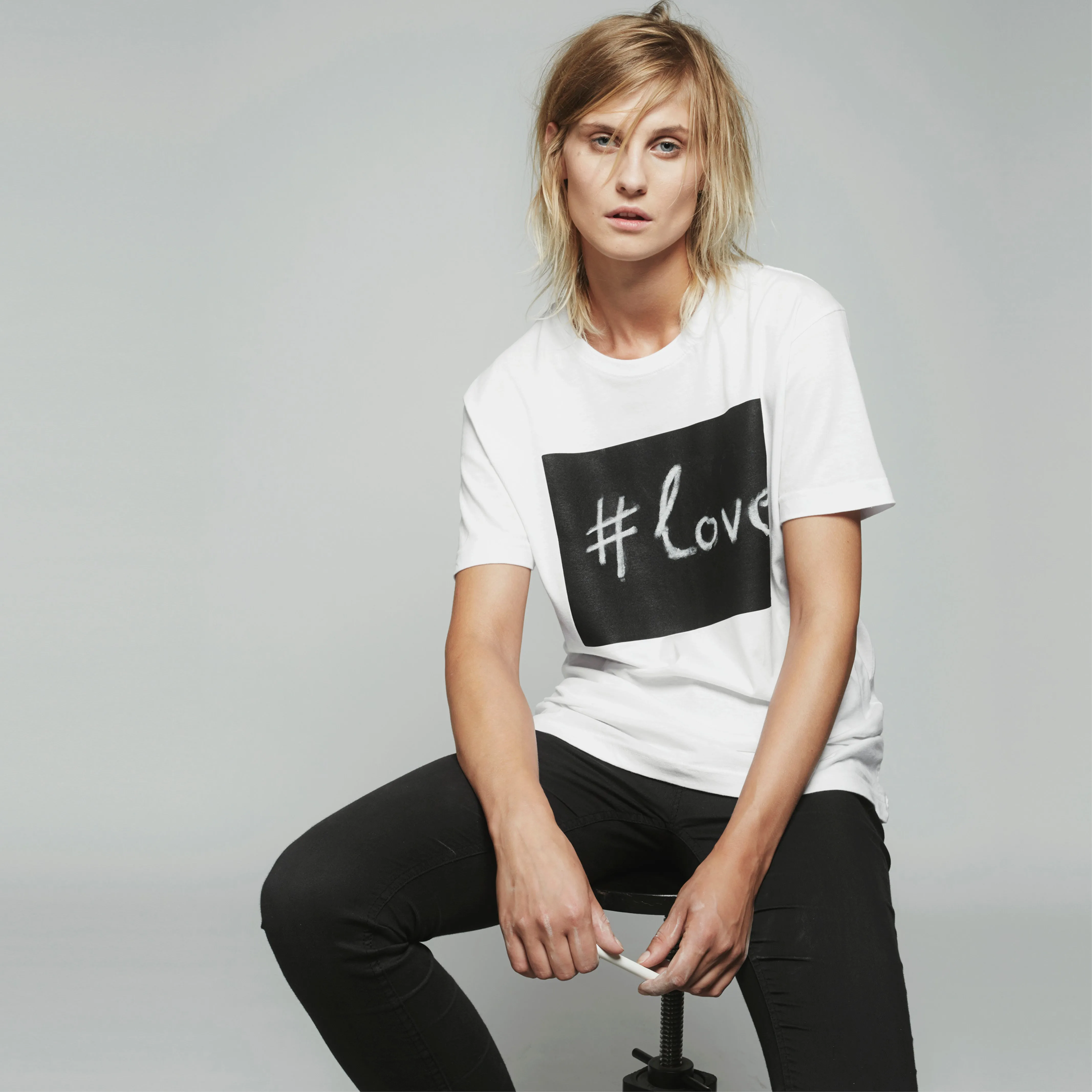 writable t-shirt BLOCK