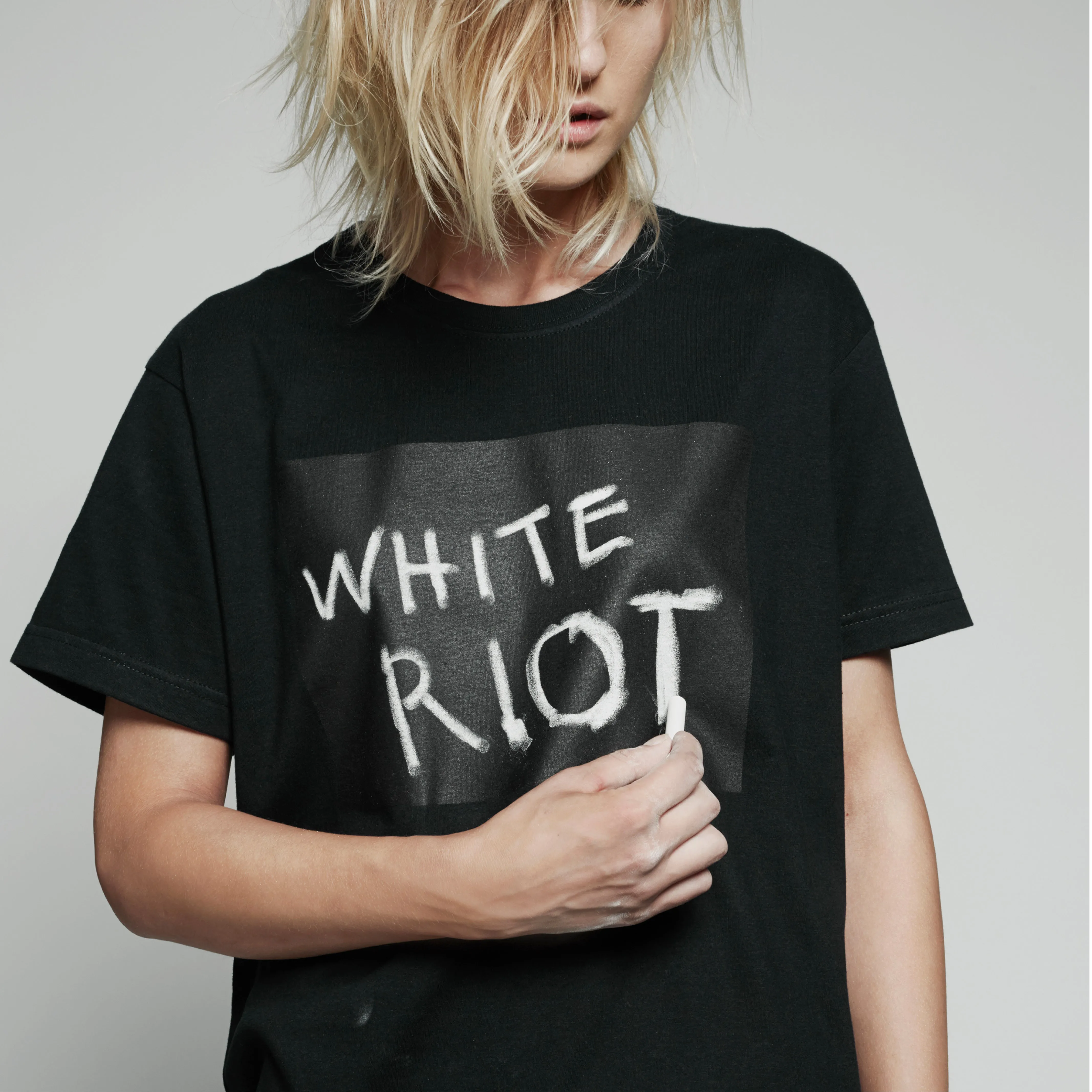 writable t-shirt BLOCK